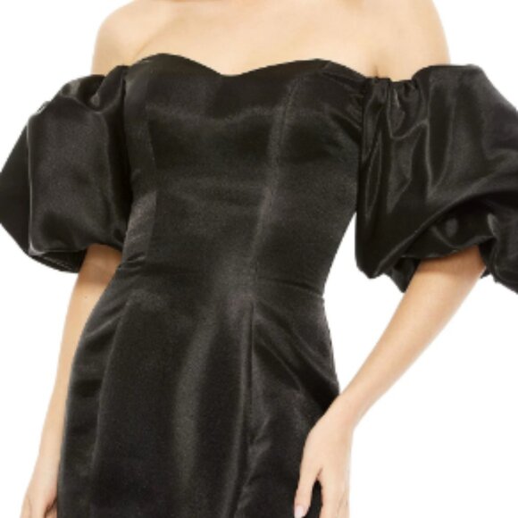 MACDUGGAL SWEETHEART OFF THE SHOULDER PUFF SLEEVE GOWN
